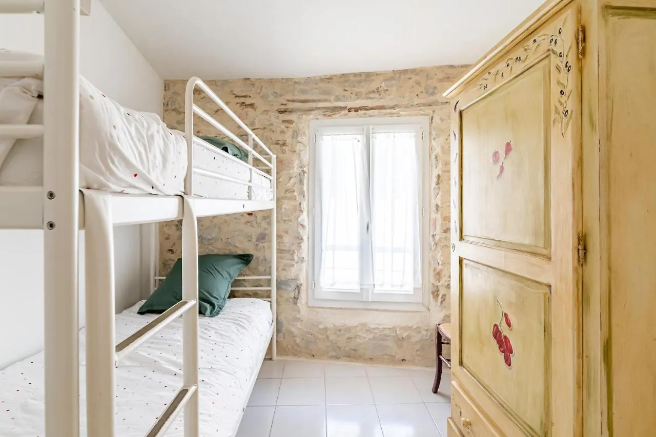 Le Clocher Par Dodo-A-Cassis
